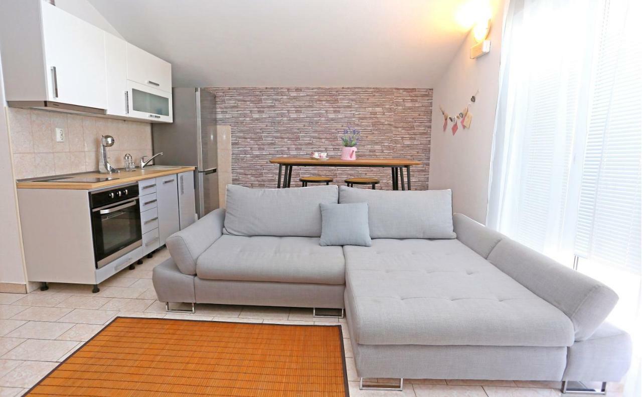 Studio Apartment Grey スプリト エクステリア 写真