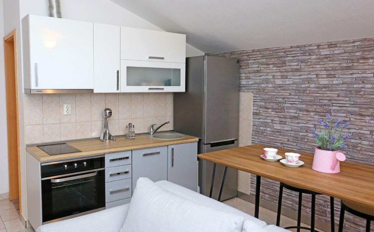 Studio Apartment Grey スプリト エクステリア 写真